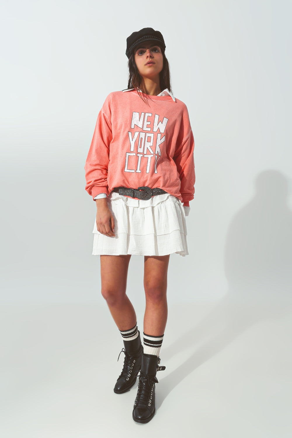 Sweatshirt with New York City text in Coral Q2 Sweaters BoutiqueLua