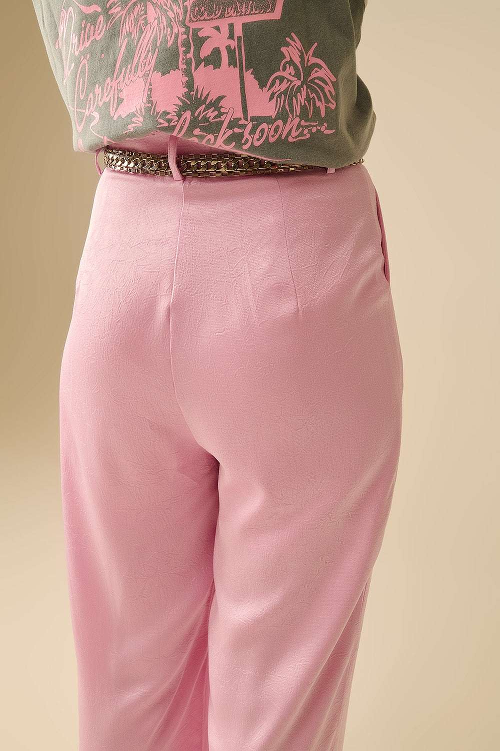 Tailored satin Pants With Wide Leg in Pink - Pants