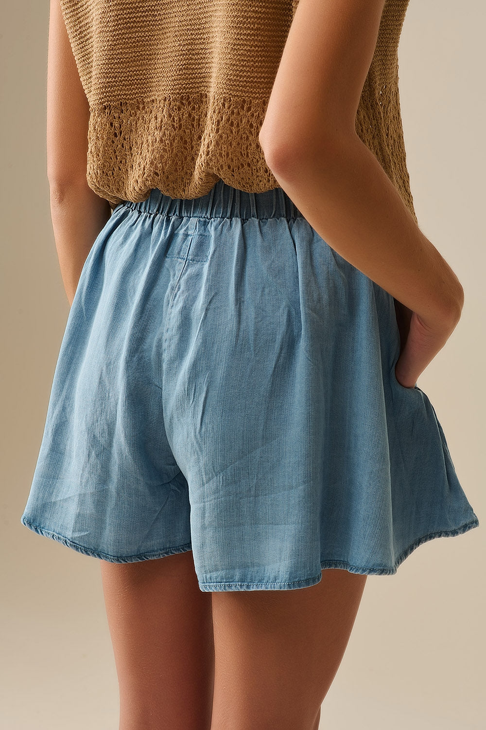 Tencel Flowy Shorts In Blue - Trousers
