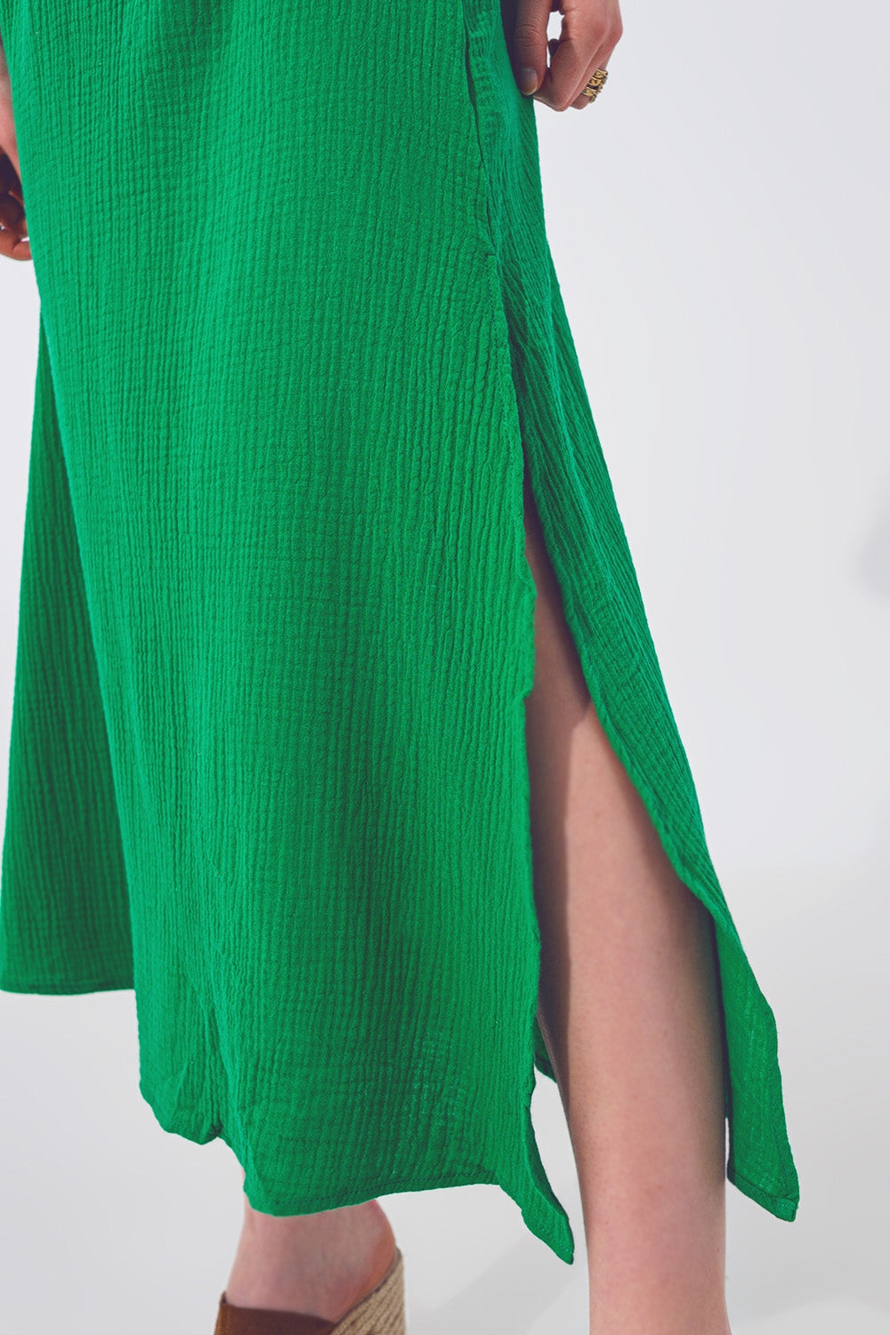 Textured V-Neck Maxi Dress in Green Q2 Dresses BoutiqueLua