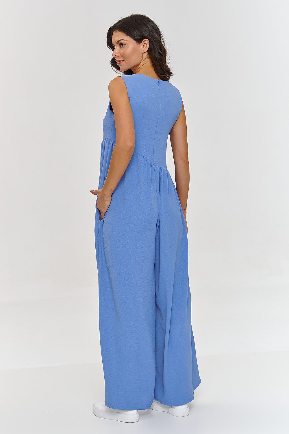 Trendy Wide Leg Jumpsuit in Soft Beige -