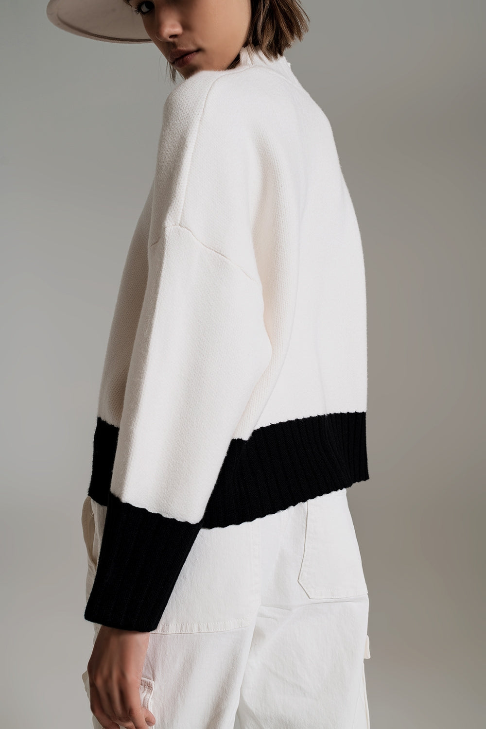 white jumper with black ribbed cuffs and hem Q2 Sweaters BoutiqueLua