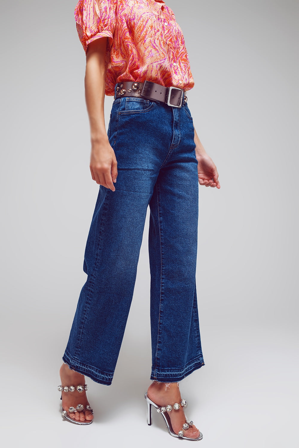 Wide Leg Jeans With Hem Detail in Mid Wash - Jeans