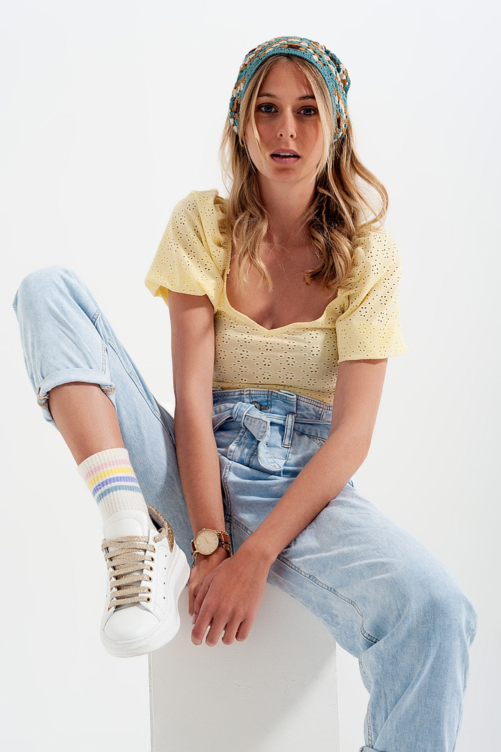 Yellow short top in batiste fabric with puffed sleeves - Tops